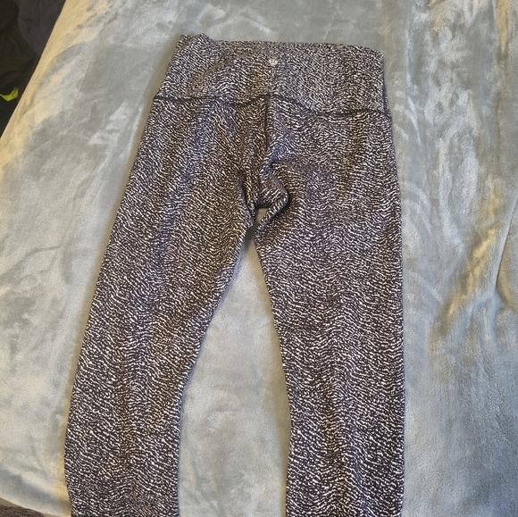 Lululemon wunder under pants - Picture 3 of 3